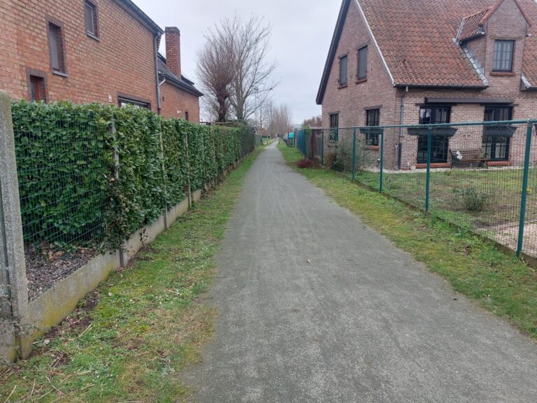 Grindoprit aangelegd door Verhoeve Roads